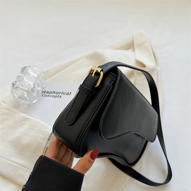 Celine – Chain Blush