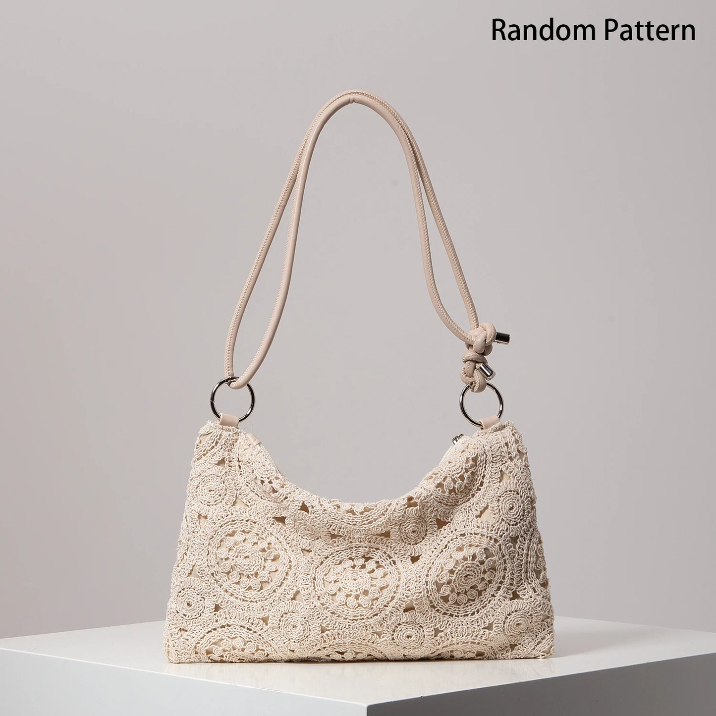 Calira – Knit Sand Tote