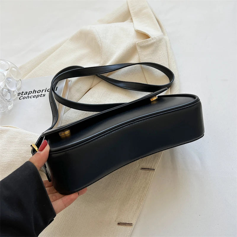 Celine – Chain Blush