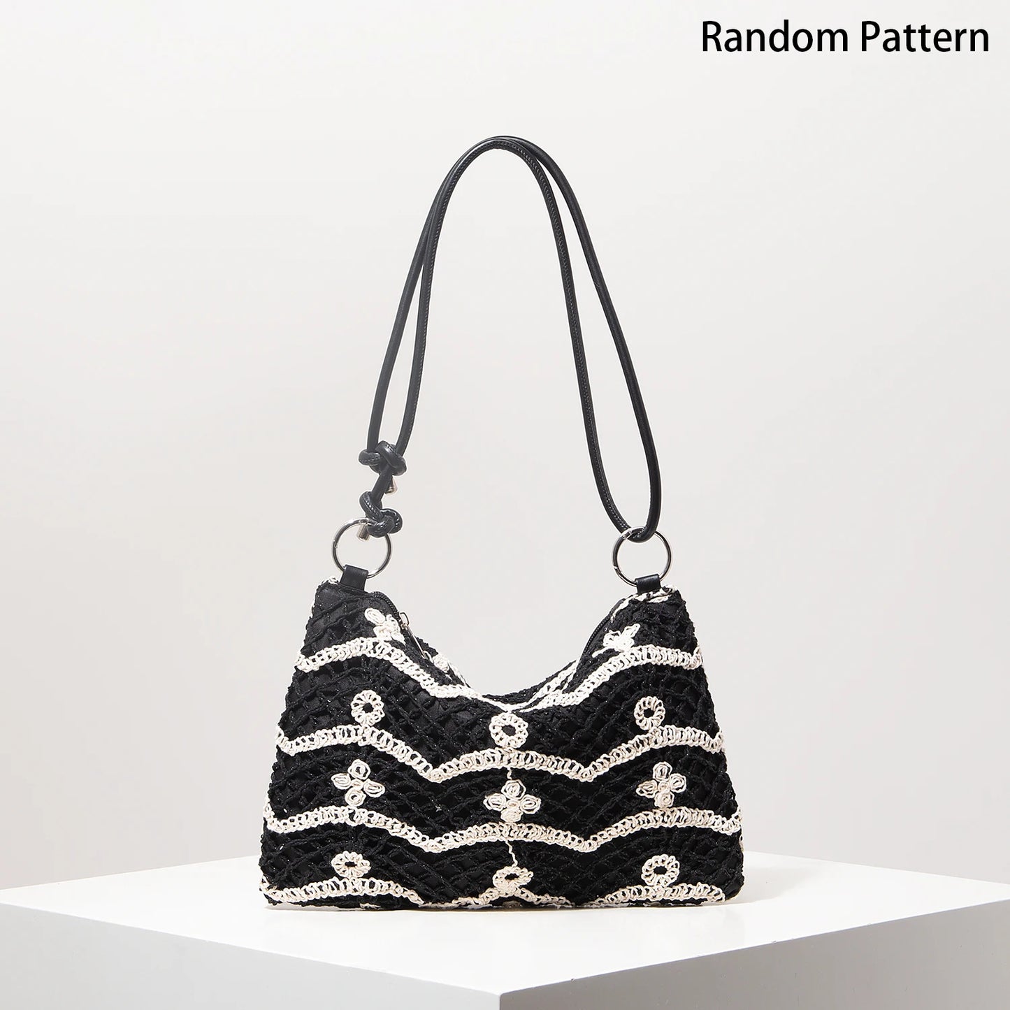 Calira – Knit Sand Tote