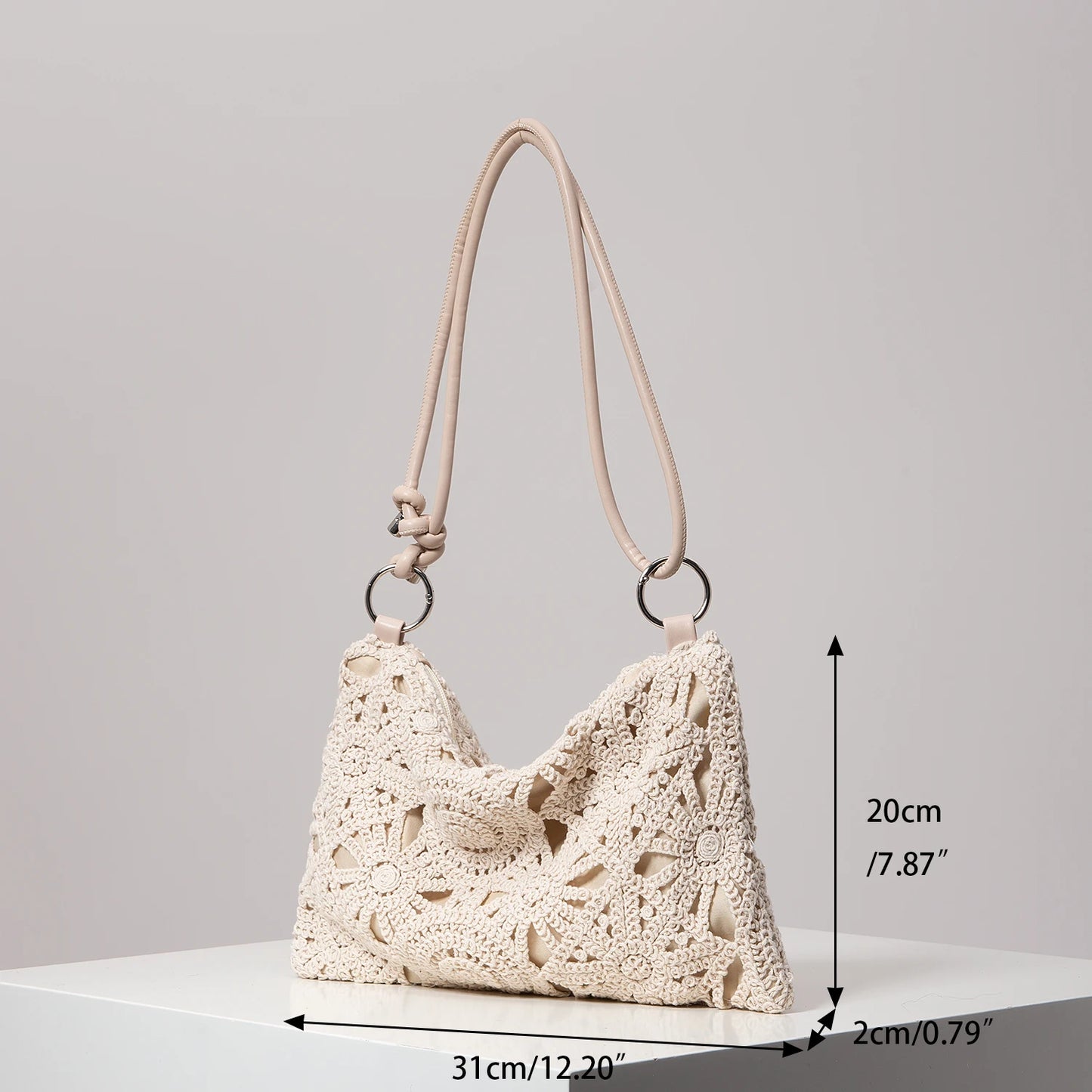 Calira – Knit Sand Tote