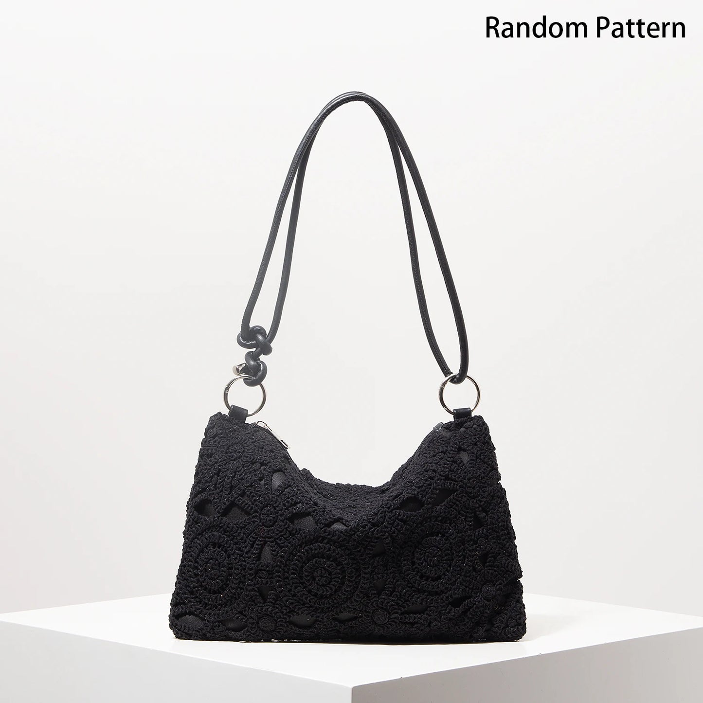 Calira – Knit Sand Tote
