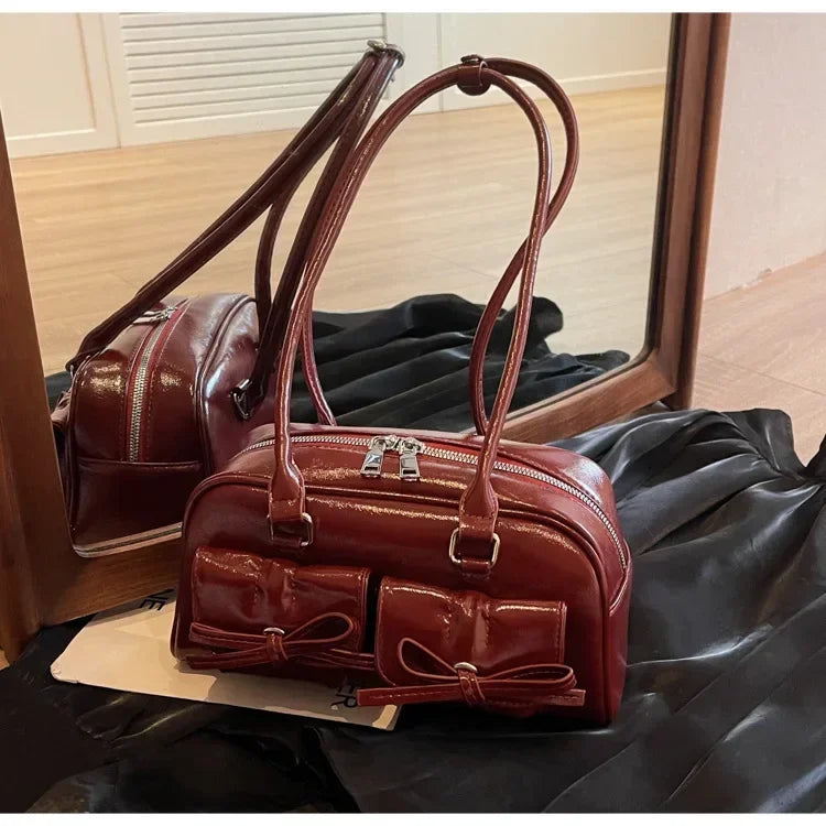 Claret – Classic Tote