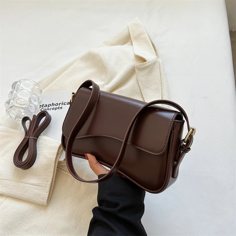 Celine – Chain Blush