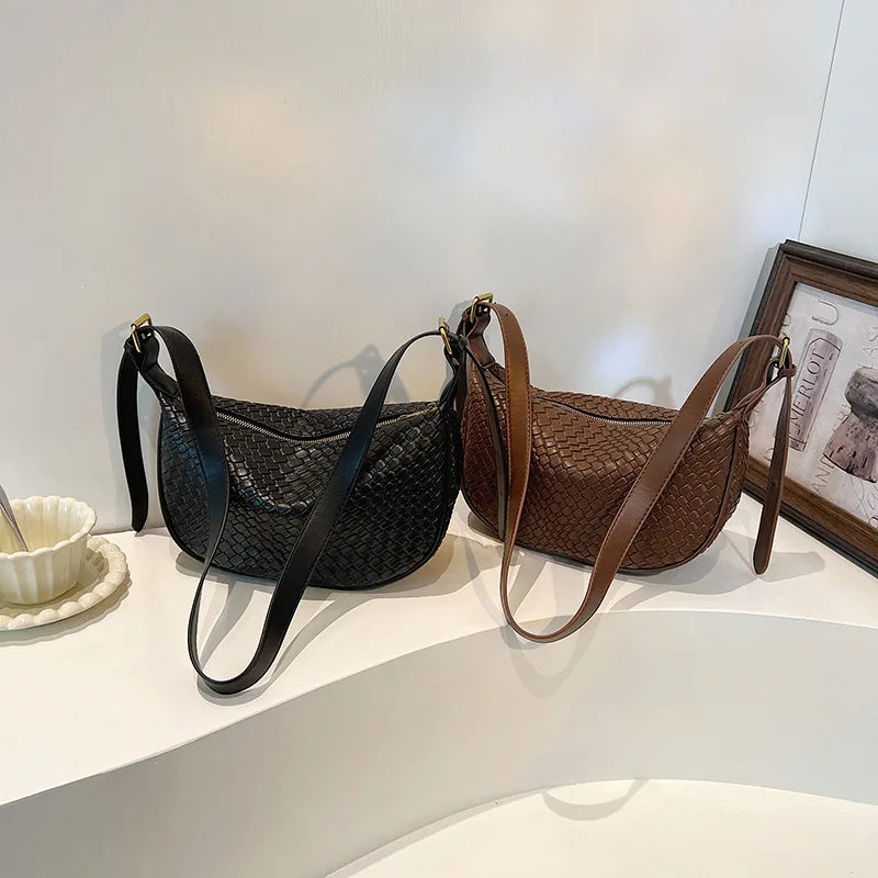 Maeva – Woven Crescent Bag