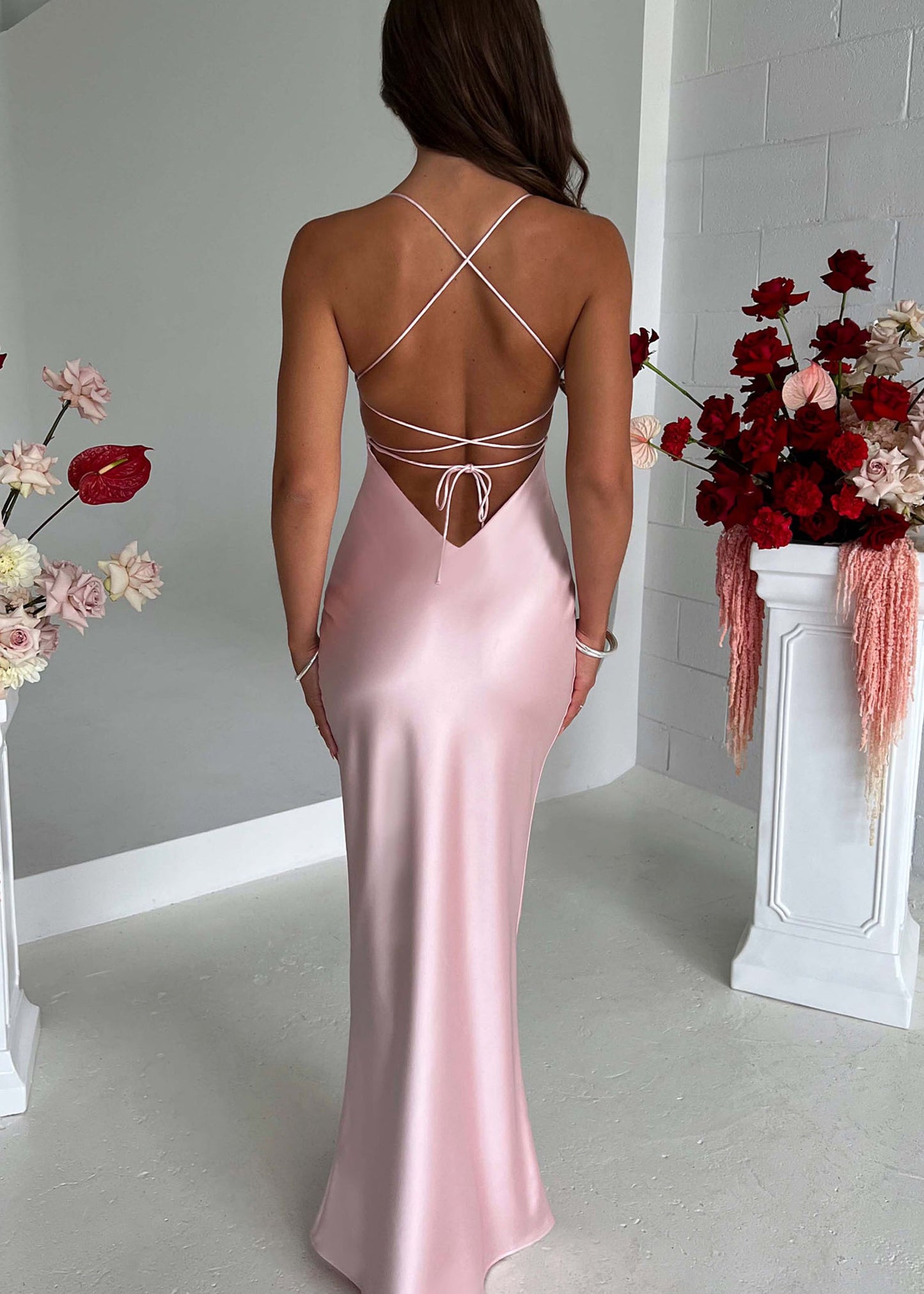 Vionna – Satin Flame Dress