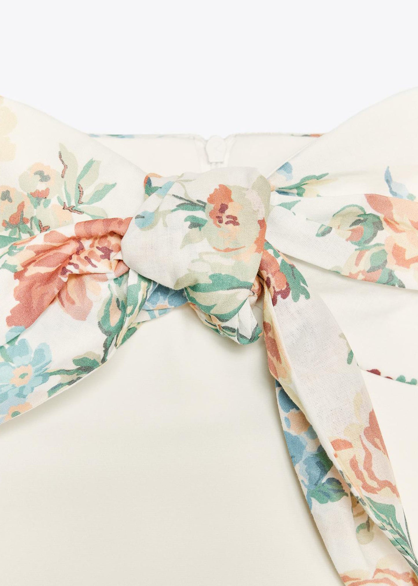 Lunetta – Bow Charm Dress