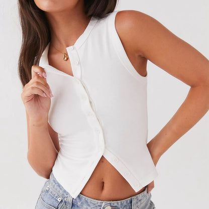 Nessa – Button Rib Crop