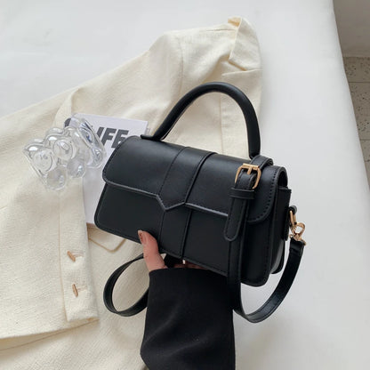 Nora – Square Mocha