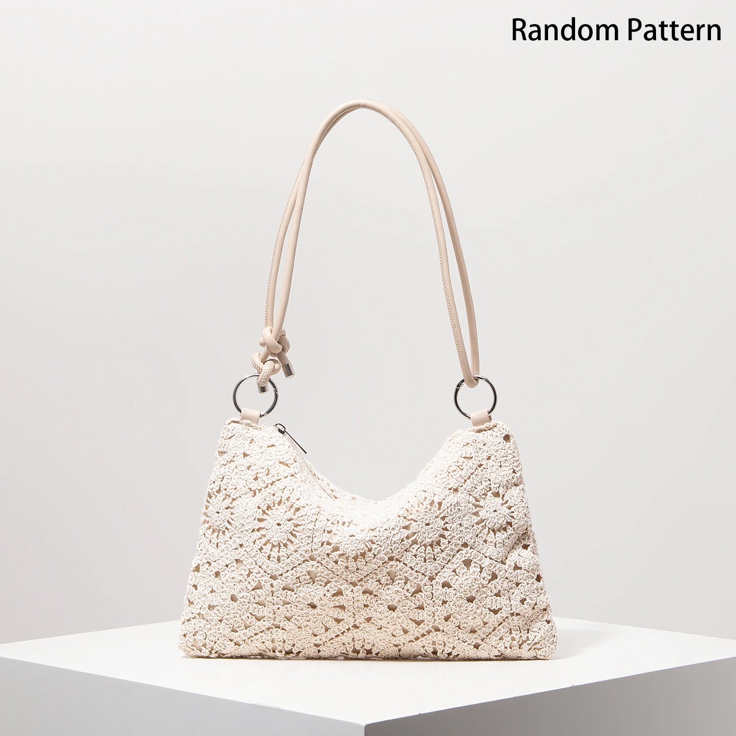 Calira – Knit Sand Tote