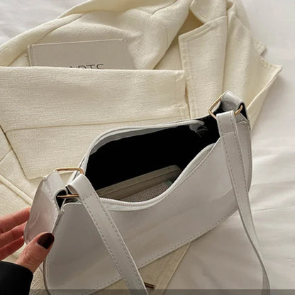 Lina – Retro Curve Bag